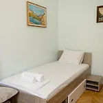 Sunny 2-bedroom Flat Near Sea Garden I Chayka, By Flat Mаnаger Warna