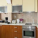 Sunny 2-bedroom Flat Near Sea Garden I Chayka, By Flat Mаnаger Apartment Warna